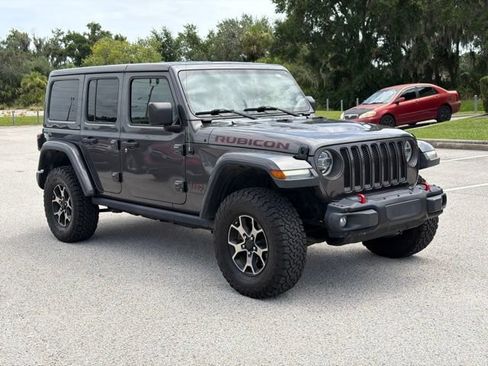 Used 2018 Jeep Wrangler Unlimited Rubicon w/ Dual Top Group AWD/4WD image 10