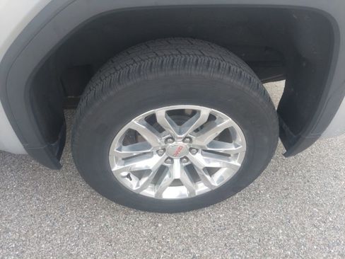 Used 2019 GMC Sierra 1500 SLE w/ SLE Value Package RWD image 4