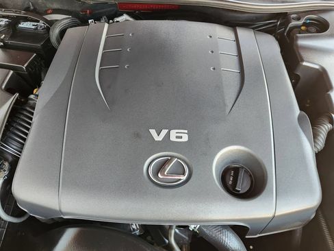 Used 2015 Lexus IS 250C w/ Luxury Package RWD image 33