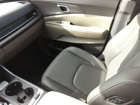 New 2026 Kia Carnival SX image 18