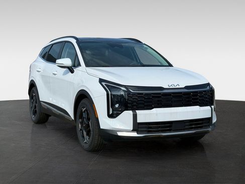 Used 2026 Kia Sportage LX AWD/4WD image 3