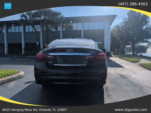 Used 2018 INFINITI Q70 L 3.7 AWD/4WD image 4