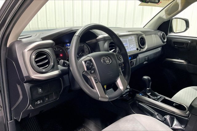 Certified 2022 Toyota Tacoma SR5 w/ Technology Package AWD/4WD image 15