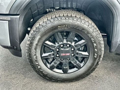 New 2026 GMC Sierra 2500 AT4 image 34