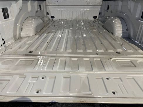 Used 2023 Ford F350 XLT w/ FX4 Off-Road Package image 5