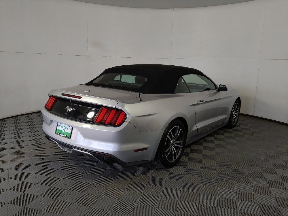 Used 2015 Ford Mustang Premium RWD image 9