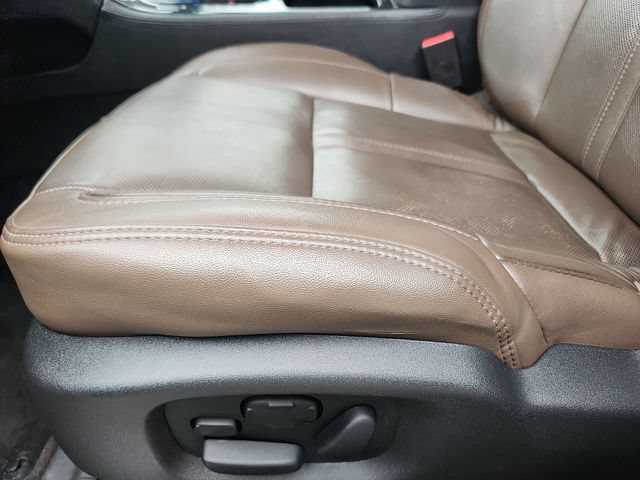 Used 2015 Lincoln MKS w/ Equipment Group 101A FWD image 22