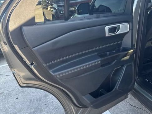 Certified 2020 Ford Explorer ST w/ Premium Technology Package AWD/4WD image 42