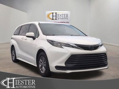 Used 2024 Toyota Sienna LE