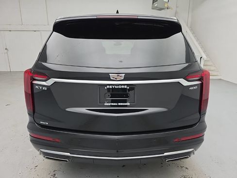 Used 2024 Cadillac XT6 Premium Luxury w/ LPO, Floor Liner Package AWD/4WD image 10