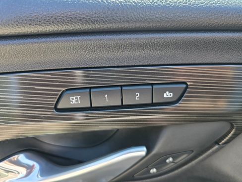 Used 2018 GMC Terrain SLT w/ Preferred Package AWD/4WD image 34