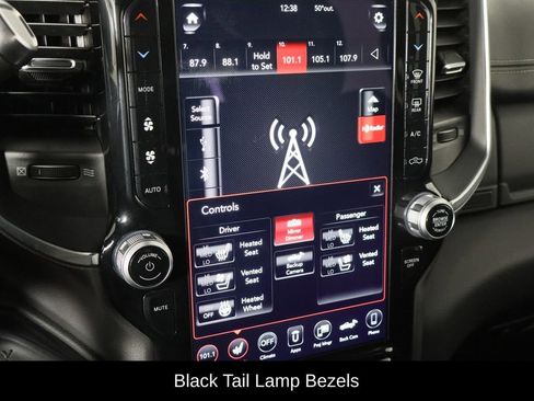 Used 2021 RAM 2500 Laramie w/ Night Edition AWD/4WD image 30