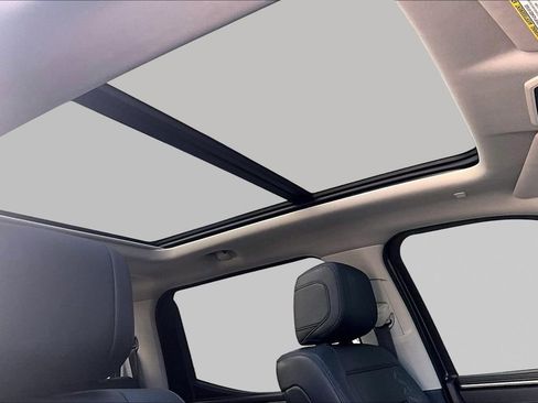 Used 2023 Toyota Tundra Limited image 27