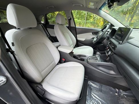 Certified 2023 Hyundai Kona SEL w/ Cargo Package AWD/4WD image 9
