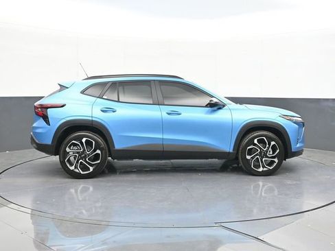 New 2026 Chevrolet Trax RS w/ Driver Confidence Package image 16