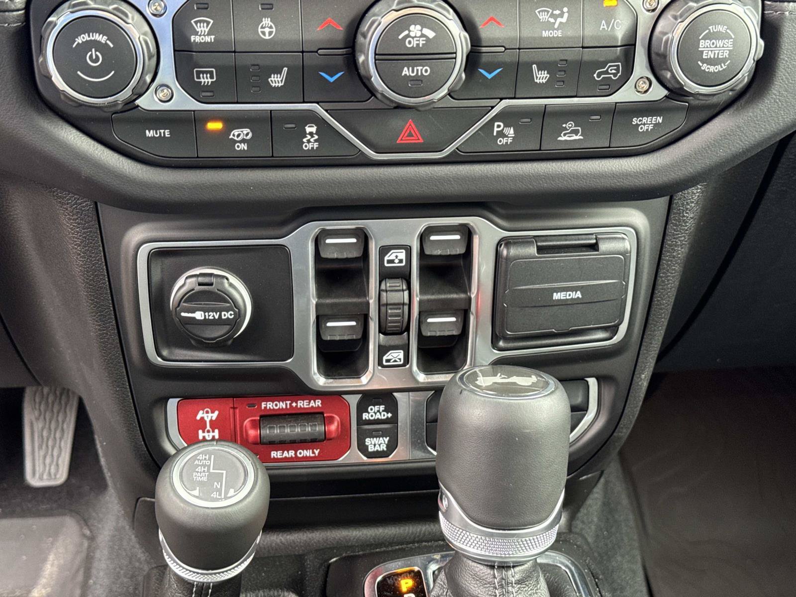 Used 2026 Jeep Wrangler Unlimited Rubicon 392 w/ Quick Order Package 27X Moab AWD/4WD image 24