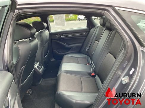 Used 2018 Honda Accord Sport image 20