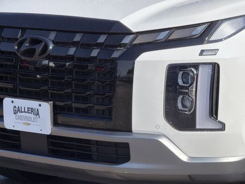 Used 2023 Hyundai Palisade Limited w/ Cargo Package FWD image 7