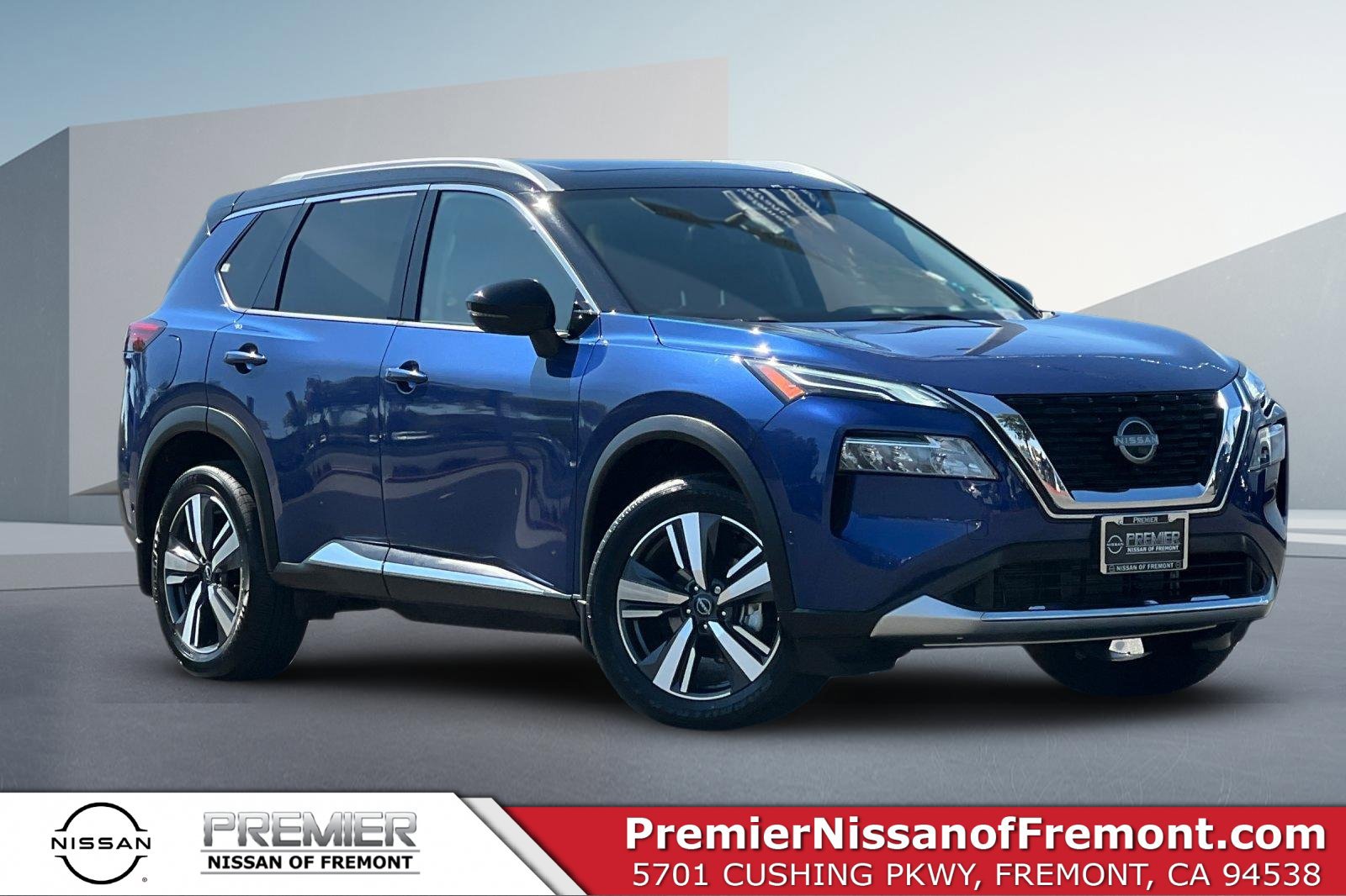 Certified 2023 Nissan Rogue Platinum w/ Platinum Premium Package AWD/4WD image 1