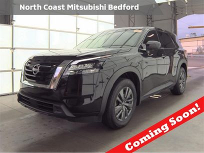 Used 2024 Nissan Pathfinder S