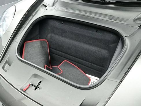Certified 2023 Porsche 911 Targa 4 GTS AWD/4WD image 17