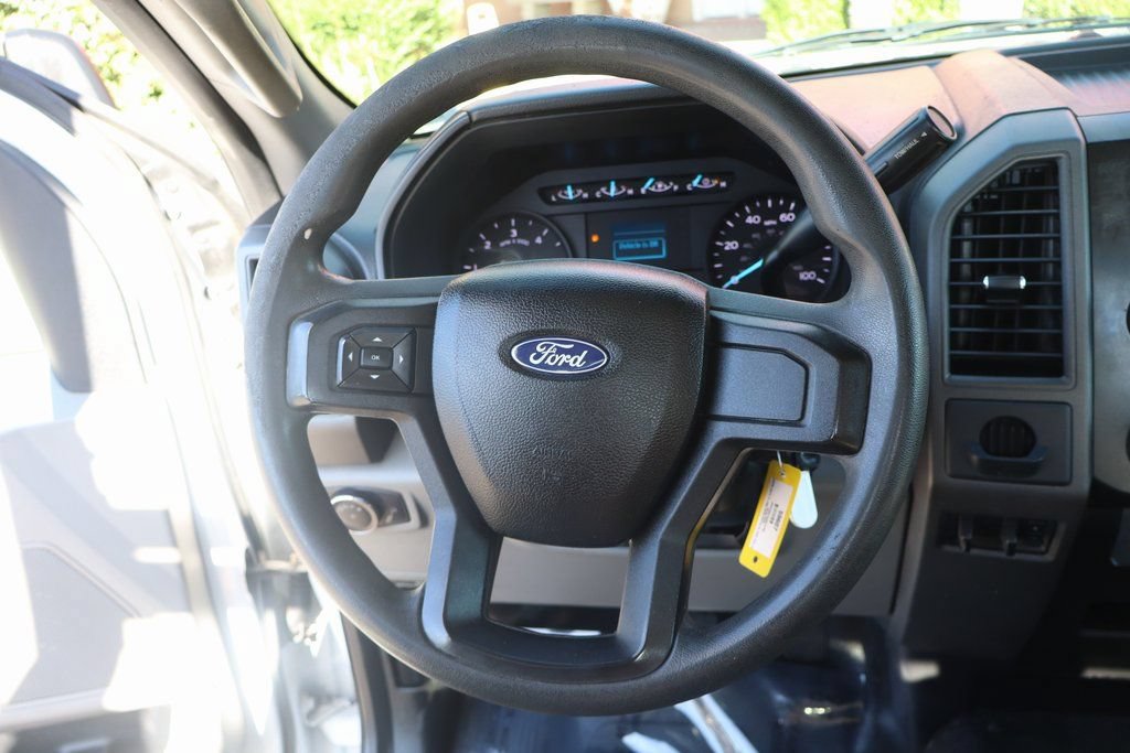 Used 2018 Ford F550 2WD Regular Cab Super Duty image 22