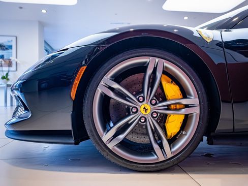 Used 2025 Ferrari 296 GTS image 3