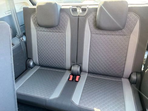 Used 2021 Volkswagen Tiguan S image 20