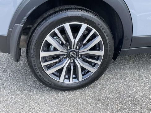 Used 2024 Nissan Kicks SV image 7