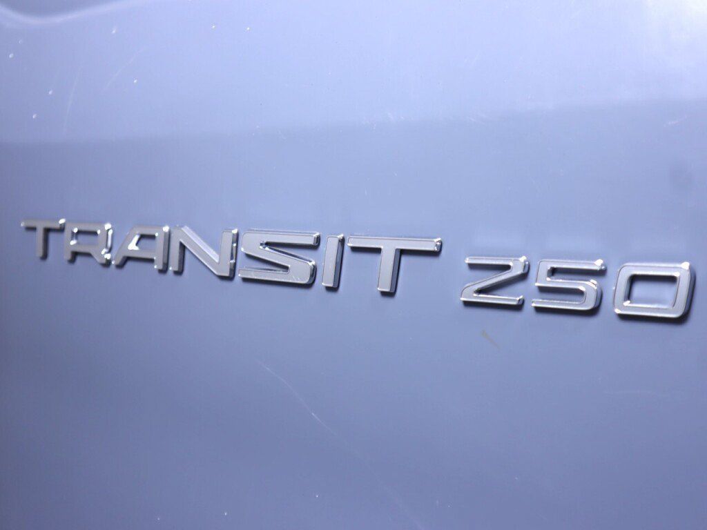 Used 2019 Ford Transit 250 148 High Roof Extended RWD image 28