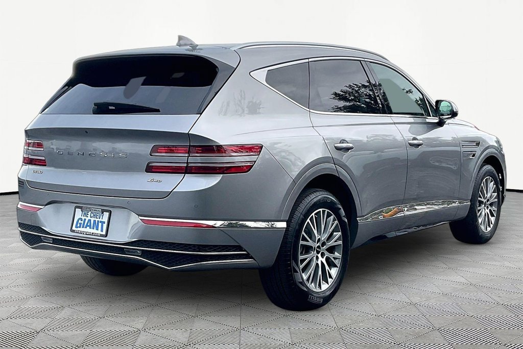 Used 2025 Genesis GV80 2.5T Standard AWD/4WD image 6