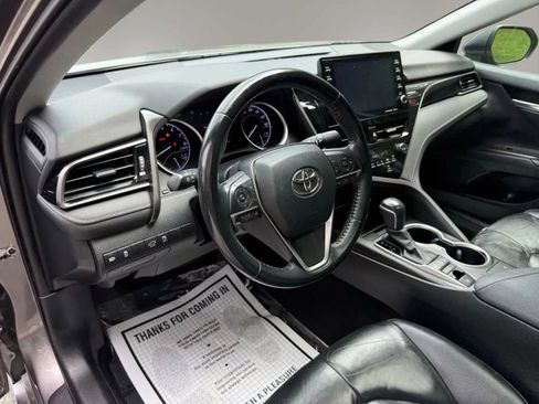 Used 2021 Toyota Camry XLE FWD image 24