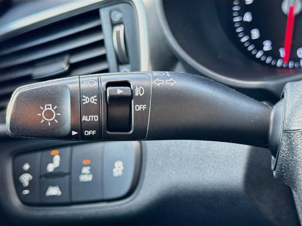 Used 2017 Kia Sorento EX w/ EX Advanced Touring Package FWD image 12