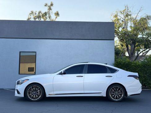 Used 2018 Genesis G80 3.3T Sport RWD image 6