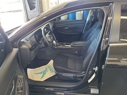 Used 2022 Nissan Sentra SV w/ Trunk Package FWD image 4