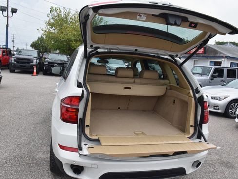 Used 2013 BMW X5 xDrive35i image 8