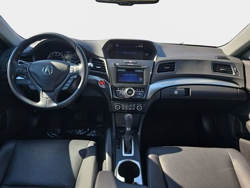 Used 2017 Acura ILX FWD image 10