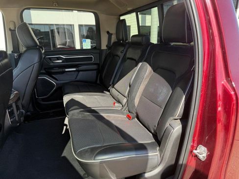Used 2019 RAM 1500 Laramie AWD/4WD image 11