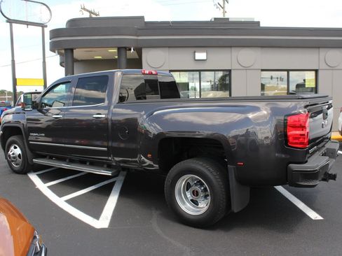 Used 2016 GMC Sierra 3500 Denali w/ Duramax Plus Package AWD/4WD image 5