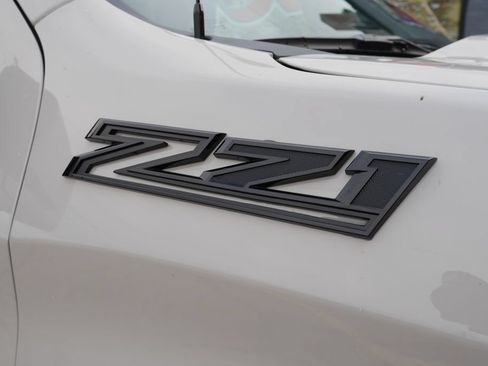 New 2026 Chevrolet Silverado 1500 Custom Trail Boss w/ LPO, Dark Essentials Package AWD/4WD image 7