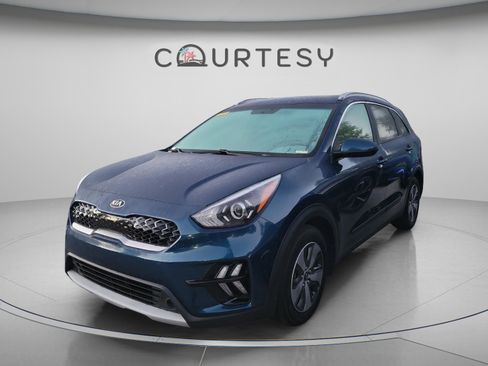 Used 2021 Kia Niro LX FWD image 2