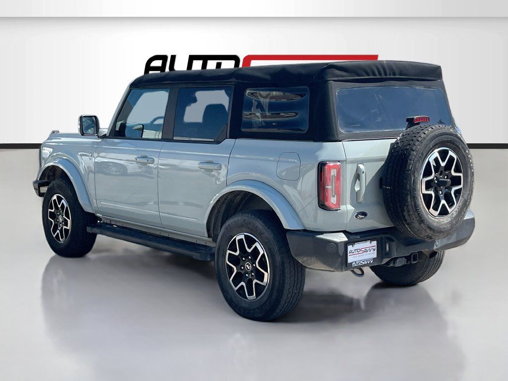Used 2021 Ford Bronco Outer Banks AWD/4WD image 5