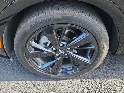 Used 2025 Buick Envision Sport Touring image 21