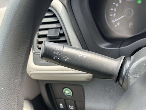 Used 2017 Honda HR-V LX image 20