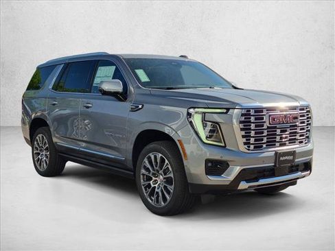 New 2026 GMC Yukon Denali w/ Denali Reserve Package AWD/4WD image 6