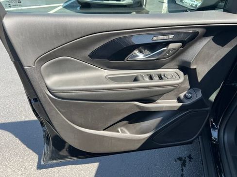 Certified 2024 GMC Terrain AT4 w/ LPO, Floor Liner Package AWD/4WD image 11