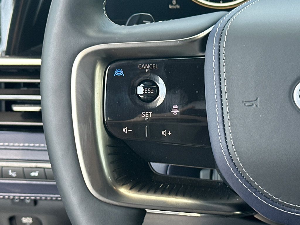 Certified 2026 INFINITI QX80 4WD image 21