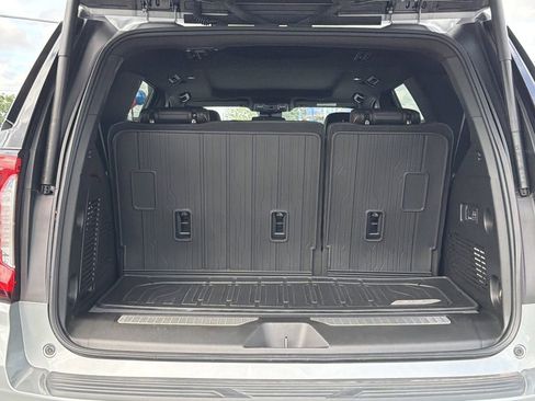 Used 2024 GMC Yukon AT4 w/ AT4 Premium Plus Package AWD/4WD image 20