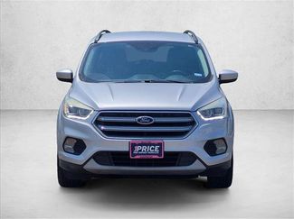 Used 2017 Ford Escape SE w/ Equipment Group 201A FWD video 2