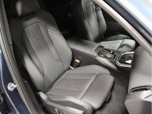 Used 2025 BMW X3 xDrive30i w/ Convenience Package image 5